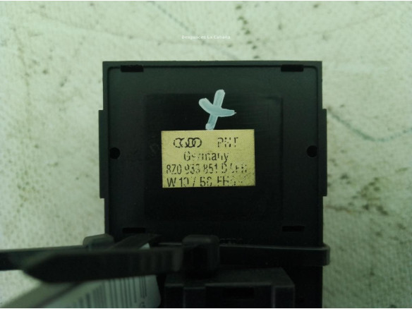 8Z0953851D MANDO ELEVALUNAS PUERTA LAT DEL IZQ AUDI A4 (8E2, B6)|Desguaces La Cabaña