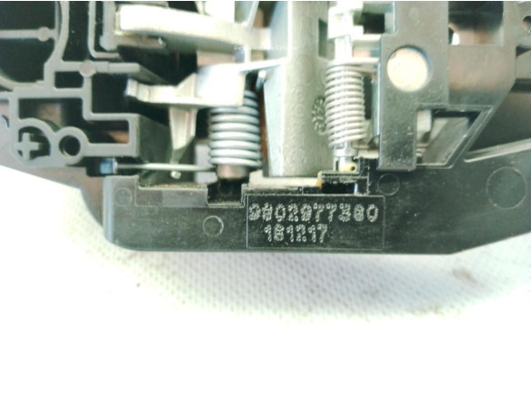 9802977380 MANILLA PUERTA LAT TRA IZQ EXT CITROEN C4 CACTUS|Desguaces La Cabaña