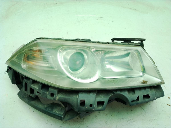 7701063218 FARO DERECHO RENAULT MEGANE II Ranchera familiar (KM0/1_)|Desguaces La Cabaña