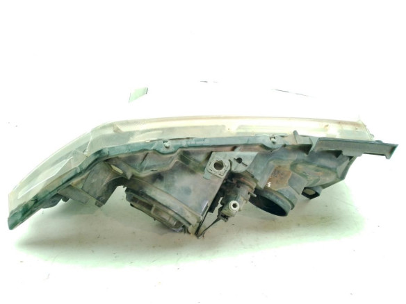 8200412742E FARO IZQUIERDO RENAULT MEGANE II Ranchera familiar (KM0/1_)|Desguaces La Cabaña