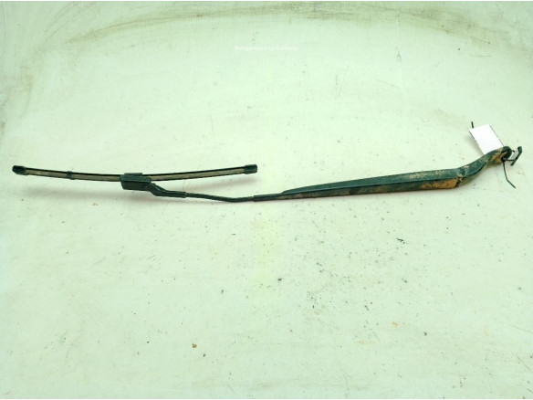 9822931880 BRAZO LIMPIAPARABRISAS DEL DER PEUGEOT 208 II (UB_, UP_, UW_)|Desguaces La Cabaña