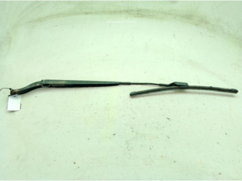 9822931880 BRAZO LIMPIAPARABRISAS DEL DER PEUGEOT 208 II (UB_, UP_, UW_)|Desguaces La Cabaña
