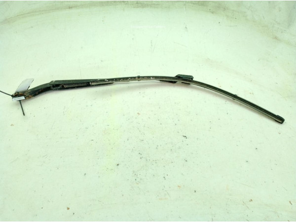 9822931680 BRAZO LIMPIAPARABRISAS DEL IZQ PEUGEOT 208 II (UB_, UP_, UW_)|Desguaces La Cabaña