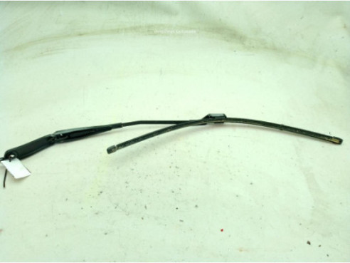 30753525 BRAZO LIMPIAPARABRISAS DEL DER VOLVO XC60 (156)|Desguaces La Cabaña