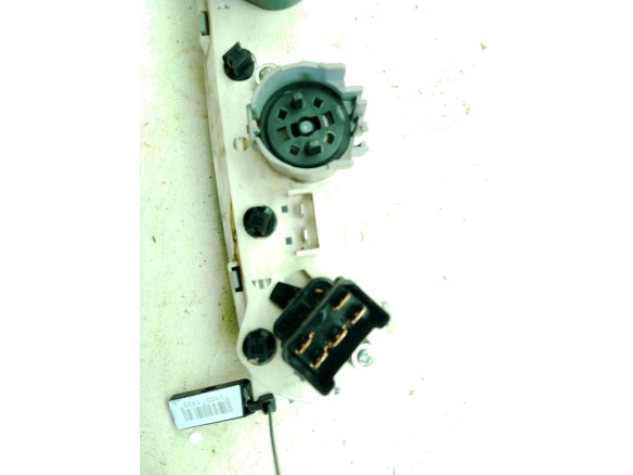 98AB18C419 MANDO CALEFACCION FORD FOCUS (DAW, DBW)|Desguaces La Cabaña