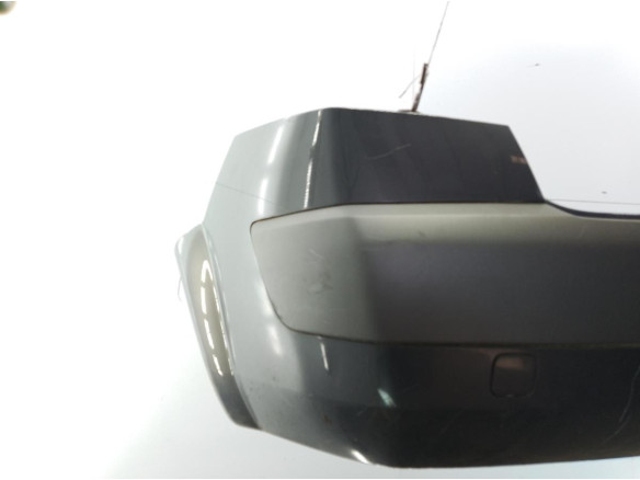 PARAGOLPES TRA RENAULT MEGANE II Sedán (LM0/1_)|Desguaces La Cabaña