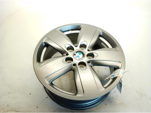 6897609 LLANTA ALUMINIO 1 BMW 1 (F40)|Desguaces La Cabaña