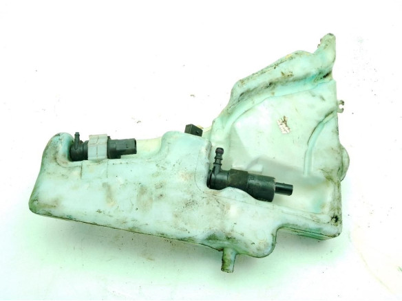8T0955453C BOTE LIMPIAPARABRISAS AUDI A4 (8K2, B8)|Desguaces La Cabaña