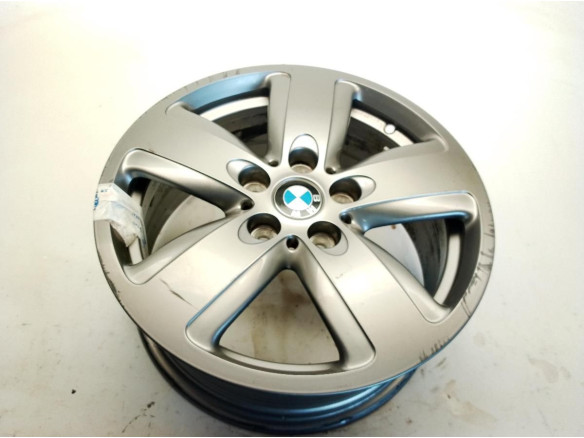 6897609 LLANTA ALUMINIO 1 BMW 1 (F40)|Desguaces La Cabaña