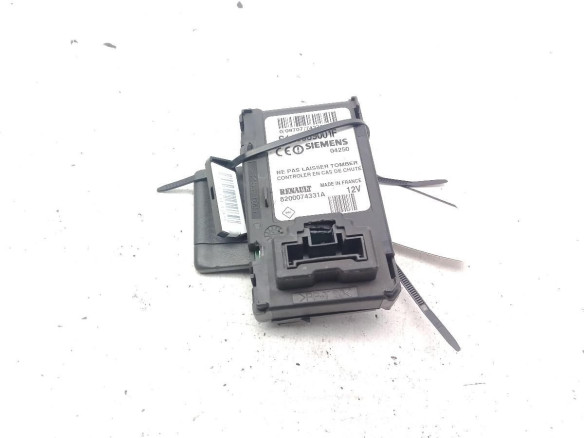 8200074331A LECTOR LLAVE RENAULT MEGANE II (BM0/1_, CM0/1_)|Desguaces La Cabaña