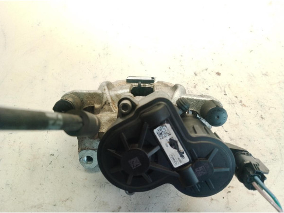 JX612D253B PINZA TRA IZQ FORD FOCUS IV (HN)|Desguaces La Cabaña