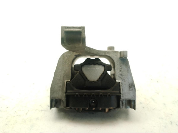 G3109420 SOPORTE MOTOR DER SEAT ATECA (KH7)|Desguaces La Cabaña