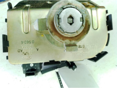 CERRADURA PORTON / TAPA MALETA FORD FOCUS (DAW, DBW)|Desguaces La Cabaña