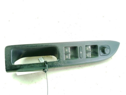 5M1867371B MANDO ELEVALUNAS PUERTA LAT DEL IZQ VW GOLF PLUS (5M1, 521)|Desguaces La Cabaña