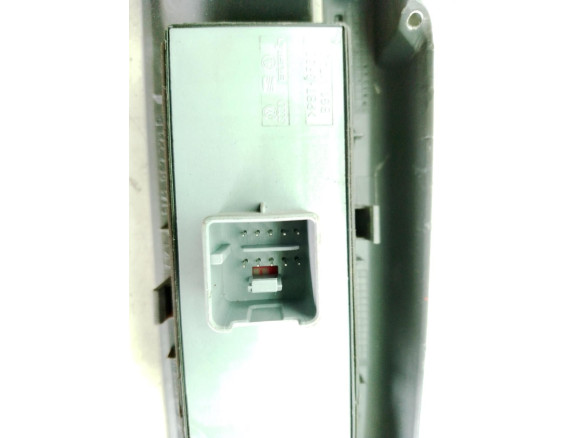 5M1867371B MANDO ELEVALUNAS PUERTA LAT DEL IZQ VW GOLF PLUS (5M1, 521)|Desguaces La Cabaña