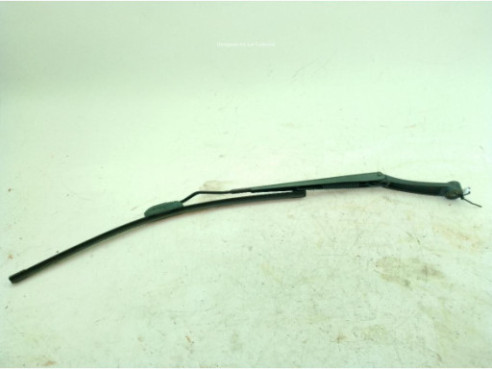983102S000  BRAZO LIMPIAPARABRISAS DEL IZQ HYUNDAI ix35 (LM, EL, ELH)|Desguaces La Cabaña