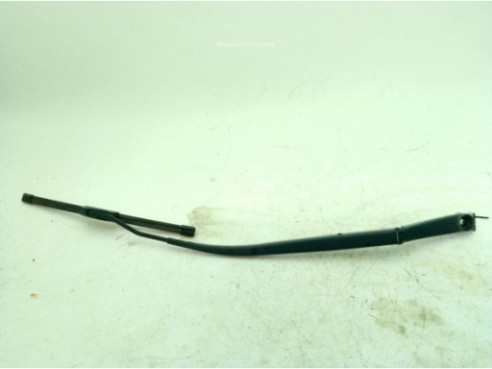 983202Y000  BRAZO LIMPIAPARABRISAS DEL DER HYUNDAI ix35 (LM, EL, ELH)|Desguaces La Cabaña