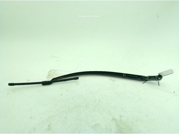 8521105090  BRAZO LIMPIAPARABRISAS DEL DER TOYOTA AVENSIS Sedán (_T27_)|Desguaces La Cabaña