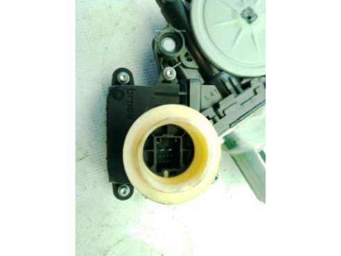 857100500D ELEVALUNAS PUERTA LAT TRA DER TOYOTA AVENSIS Sedán (_T27_)|Desguaces La Cabaña