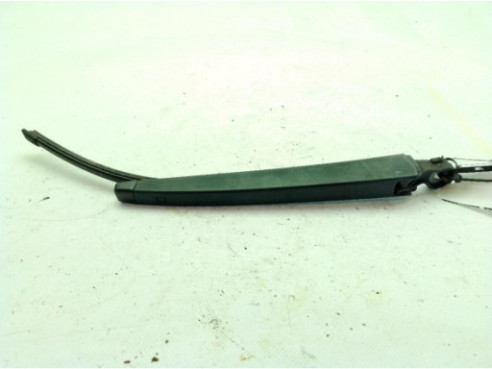 6Q6955707C  BRAZO LIMPIAPARABRISAS TRA PORTÓN VW GOLF PLUS (5M1, 521)|Desguaces La Cabaña