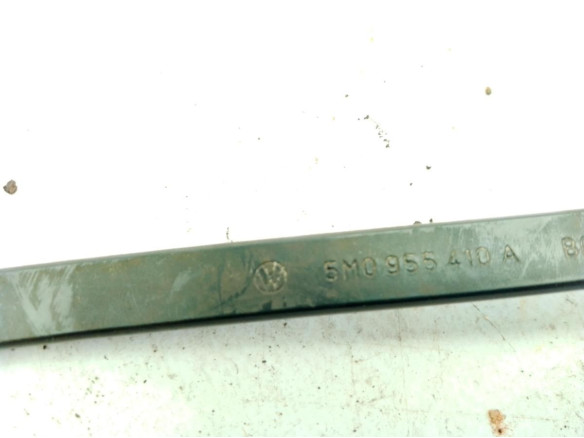 5M0955410A BRAZO LIMPIAPARABRISAS DEL DER VW GOLF PLUS (5M1, 521)|Desguaces La Cabaña