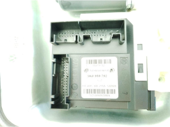 5M1837402P ELEVALUNAS PUERTA LAT DEL DER VW GOLF PLUS (5M1, 521)|Desguaces La Cabaña