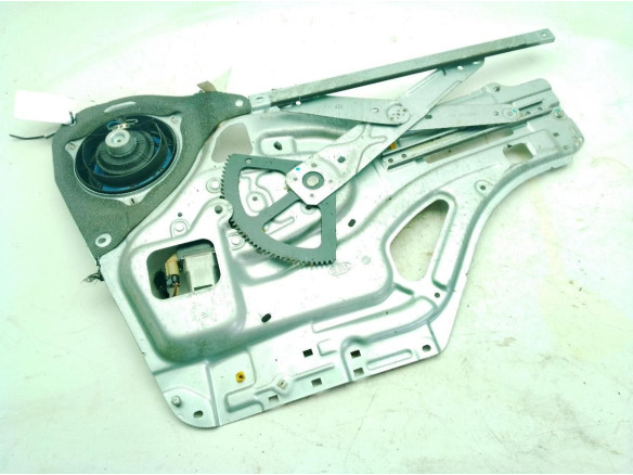 824701F100 ELEVALUNAS PUERTA LAT DEL DER KIA SPORTAGE (JE_, KM_)|Desguaces La Cabaña