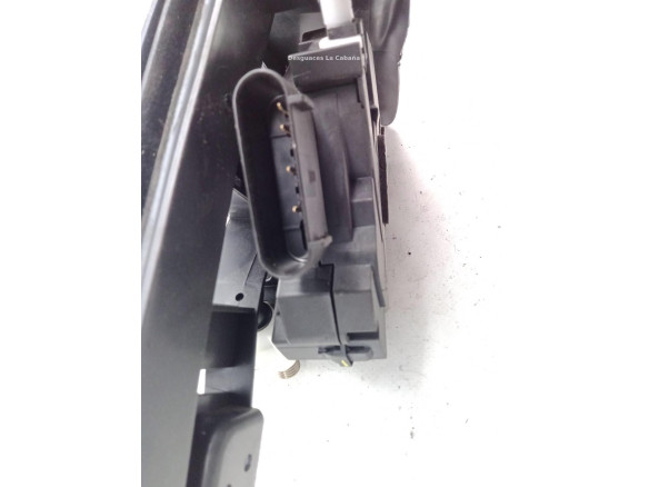 BM5AA26412AF CERRADURA PUERTA LAT TRA DER FORD FOCUS III|Desguaces La Cabaña