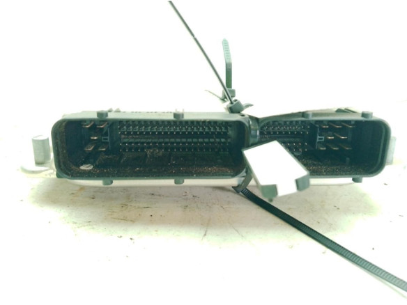 038906019KC CENTRALITA MOTOR VW PASSAT (3B3)|Desguaces La Cabaña