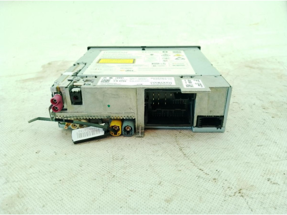 8V0035036C MODULO RADIO AUDI A3 Sportback (8VA, 8VF)|Desguaces La Cabaña