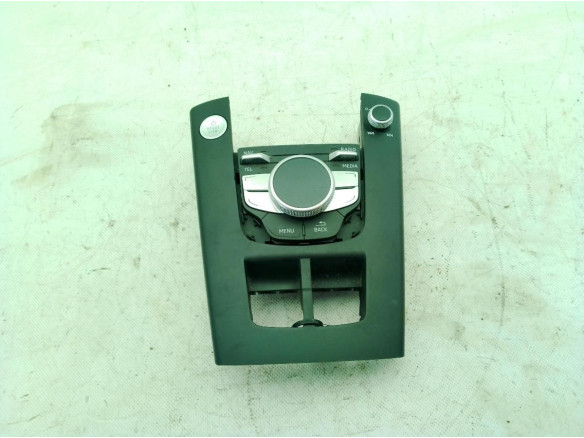 8V0919614L MANDO MULTIMEDIA AUDI A3 Sportback (8VA, 8VF)|Desguaces La Cabaña
