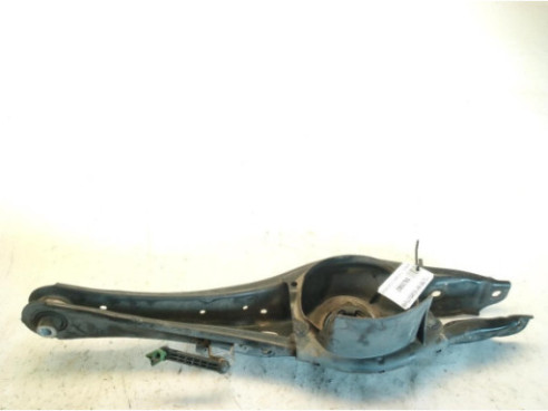 5Q0505223D  BRAZO SUSPENSION TRA IZQ INF CENTRAL AUDI A3 Sportback (8VA, 8VF)|Desguaces La Cabaña