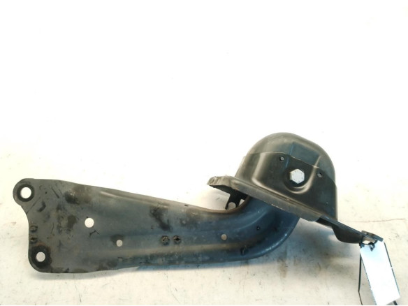 5Q0505226C BRAZO SUSPENSION TRA DER INF LONGITUDINAL AUDI A3 Sportback (8VA, 8VF)|Desguaces La Cabaña