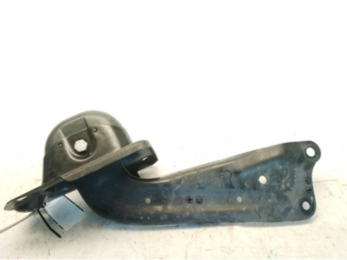 5Q0505225C BRAZO SUSPENSION TRA IZQ INF LONGITUDINAL AUDI A3 Sportback (8VA, 8VF)|Desguaces La Cabaña