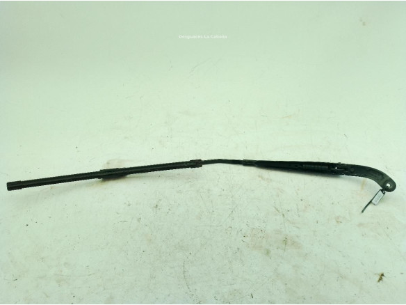 8V1955408C  BRAZO LIMPIAPARABRISAS DEL DER AUDI A3 Sportback (8VA, 8VF)|Desguaces La Cabaña