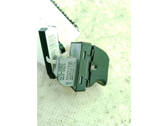 8K0959855A MANDO ELEVALUNAS PUERTA LAT TRA IZQ AUDI A4 Allroad (8KH, B8)|Desguaces La Cabaña