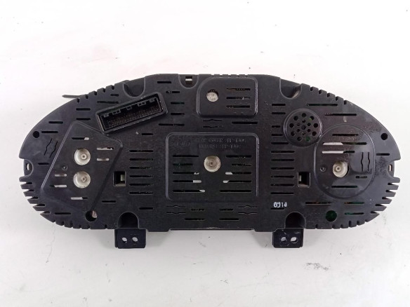940033U175 CUADRO INSTRUMENTOS KIA SPORTAGE (SL) |Desguaces La Cabaña