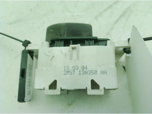 2M5T13A350AA INTERRUPTOR WARNING FORD FOCUS (DAW, DBW)|Desguaces La Cabaña