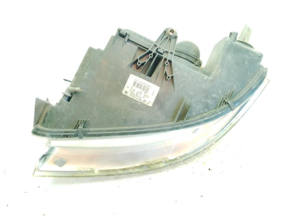 3B0941016AN FARO DERECHO VW PASSAT (3B3)|Desguaces La Cabaña