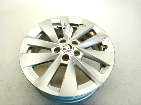 657601025AJ LLANTA ALUMINIO 2 SKODA SCALA|Desguaces La Cabaña
