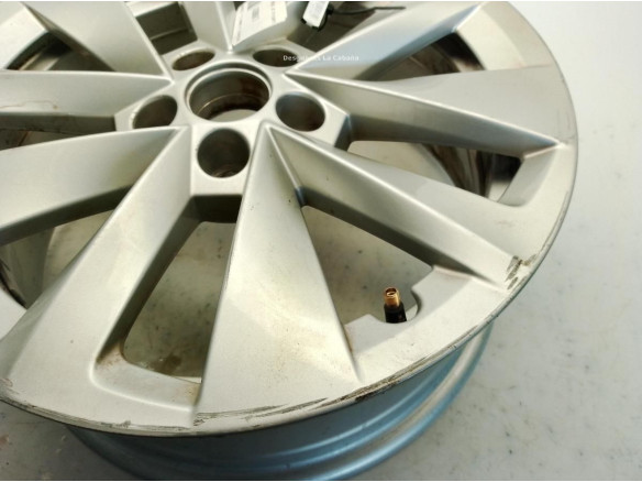 657601025AJ LLANTA ALUMINIO 3 SKODA SCALA|Desguaces La Cabaña