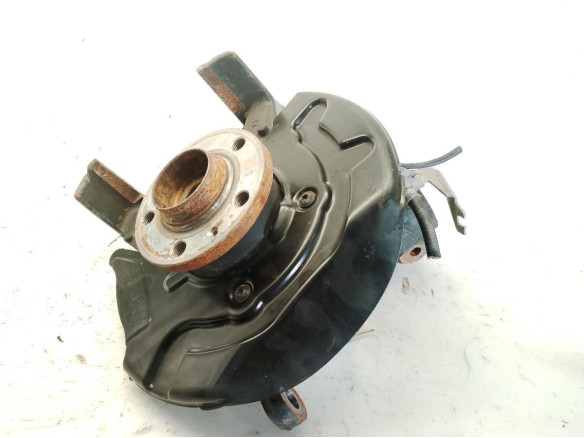 2Q0407255AG  MANGUETA DEL IZQ SKODA SCALA|Desguaces La Cabaña