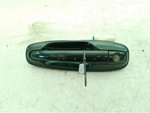 01043920120 MANILLA PUERTA LAT DEL IZQ EXT VOLVO FH II|Desguaces La Cabaña