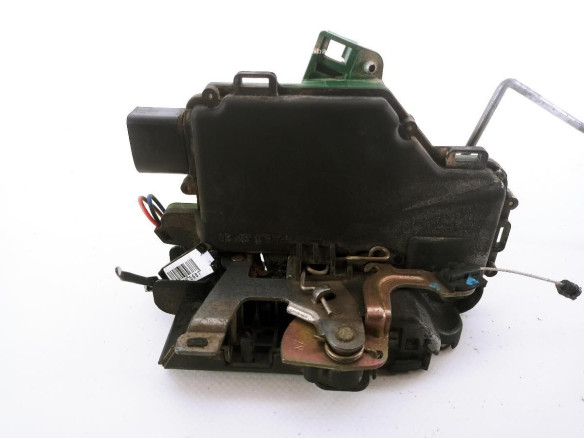 C6X1837013C CERRADURA PUERTA LAT DEL IZQ VW PASSAT (3B2) |Desguaces La Cabaña