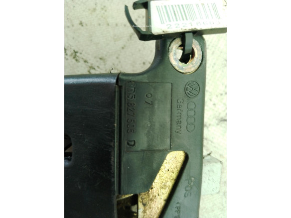 8D5827505D CERRADURA PORTON / TAPA MALETA SEAT TOLEDO II (1M2)|Desguaces La Cabaña