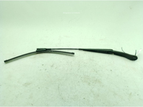 LR002246  BRAZO LIMPIAPARABRISAS DEL DER LAND ROVER FREELANDER 2 (L359)|Desguaces La Cabaña