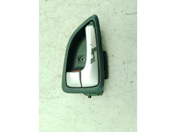 MANILLA PUERTA LAT TRA IZQ INT HYUNDAI ix35 (LM, EL, ELH)|Desguaces La Cabaña