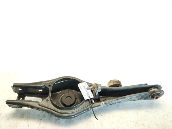 55210K4000  BRAZO SUSPENSION TRA IZQ INF CENTRAL HYUNDAI KONA (OS)|Desguaces La Cabaña