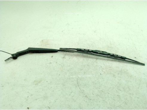 8522142030  BRAZO LIMPIAPARABRISAS DEL IZQ TOYOTA RAV 4 I (_A1_)|Desguaces La Cabaña