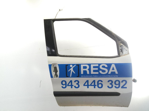 95530929  PUERTA LAT DEL DER OPEL COMBO Furgón/ranchera familiar (X12)|Desguaces La Cabaña